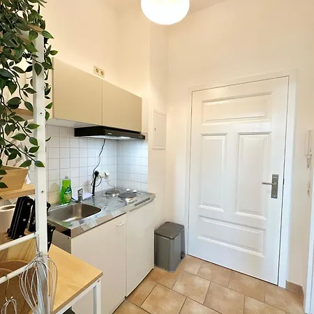 Gemuetliches Fuer 2 Personen Naehe Hbf - Smart Tv Apartment